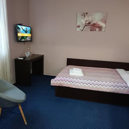 Gosudar Hotel Κιροβοχράντ Εξωτερικό φωτογραφία