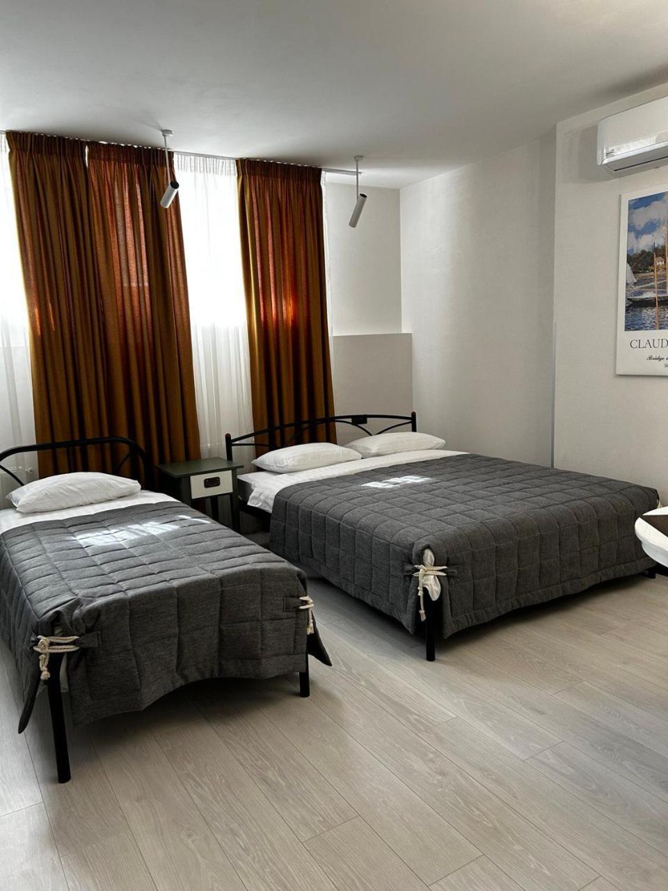 Gosudar Hotel Κιροβοχράντ Εξωτερικό φωτογραφία