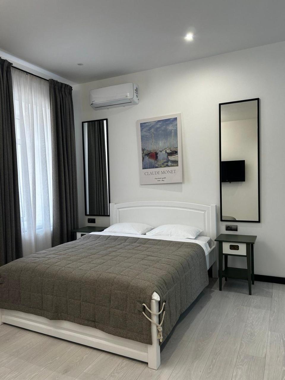 Gosudar Hotel Κιροβοχράντ Εξωτερικό φωτογραφία
