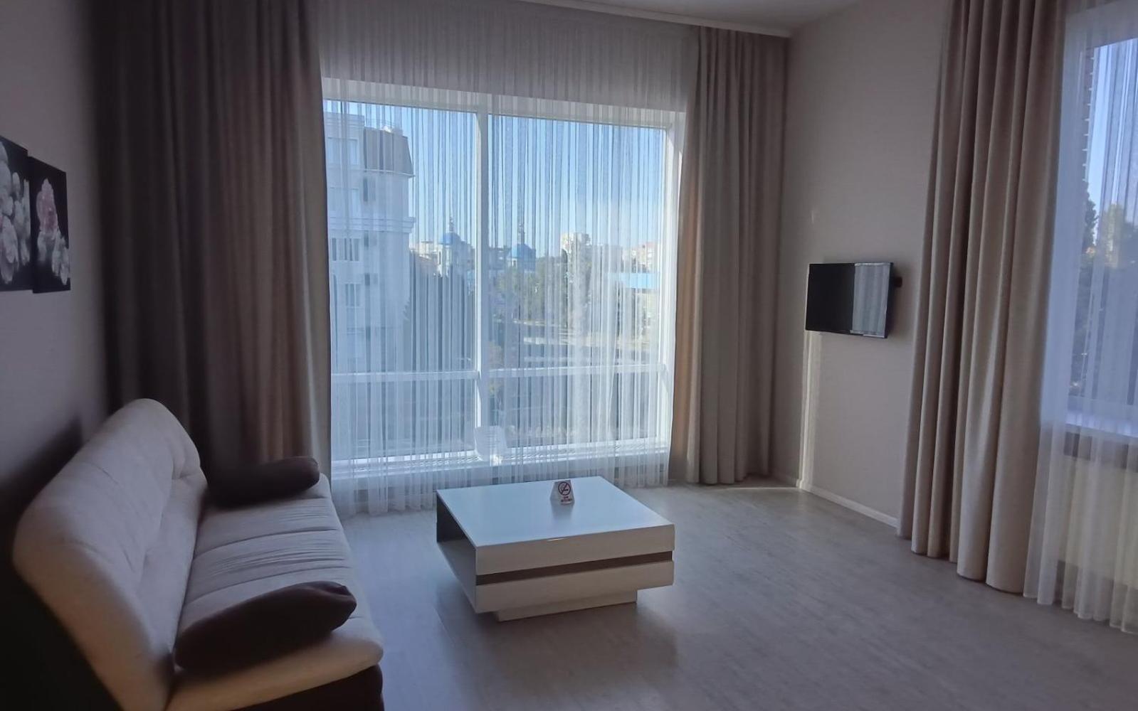 Gosudar Hotel Κιροβοχράντ Εξωτερικό φωτογραφία