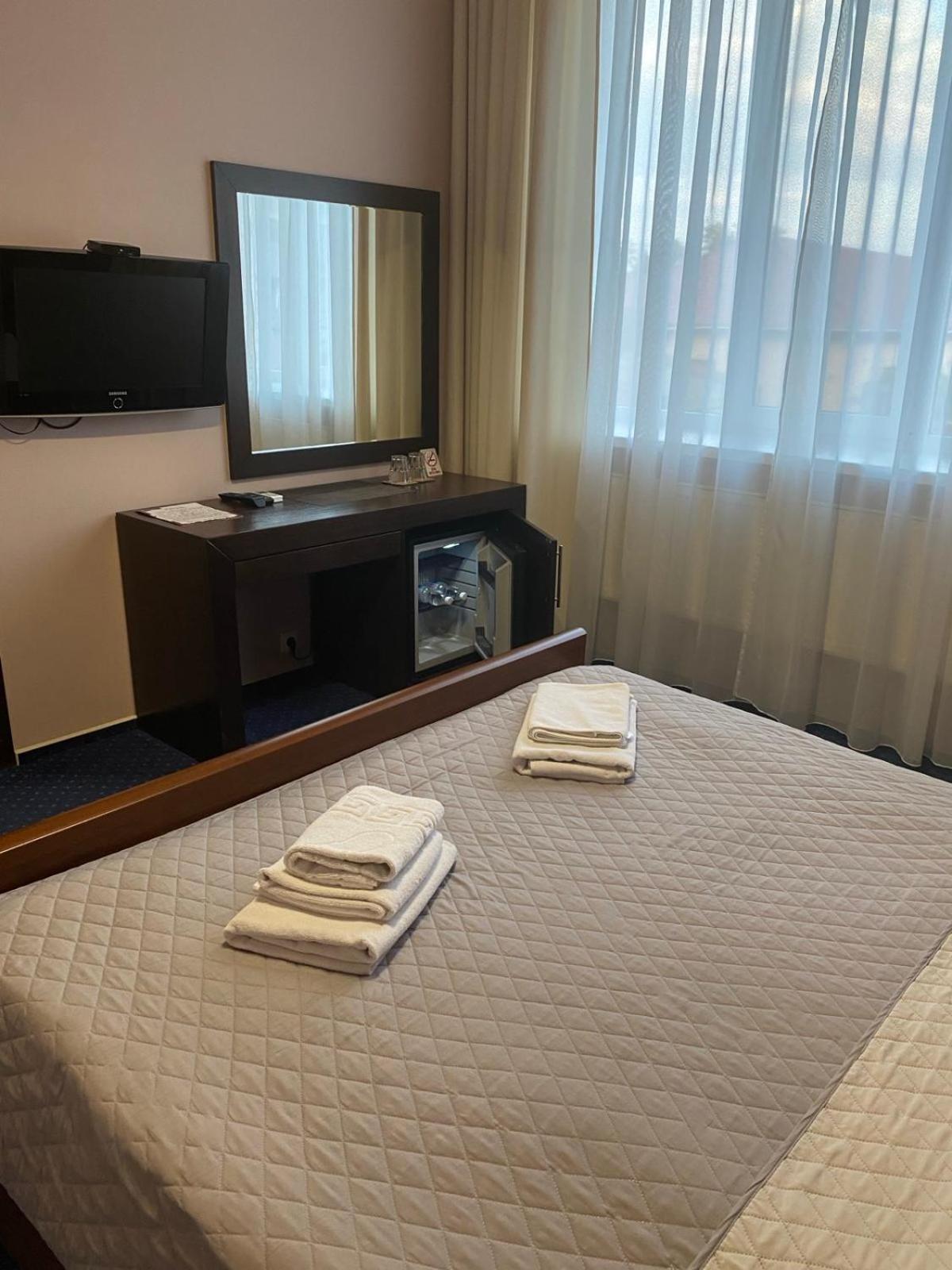 Gosudar Hotel Κιροβοχράντ Εξωτερικό φωτογραφία